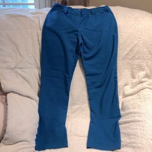 EUC WOMAN’s New York & Company dress pants, size 8